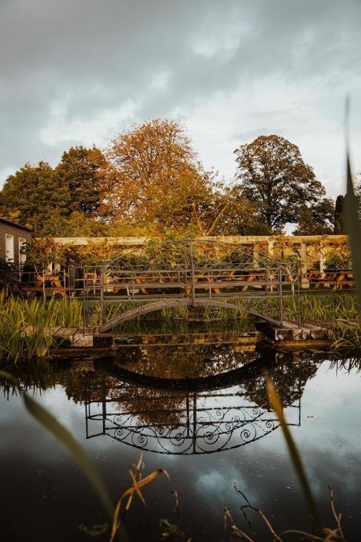 Готель The Rudloe Near Bath - Marco Pierre White Коршем Екстер'єр фото