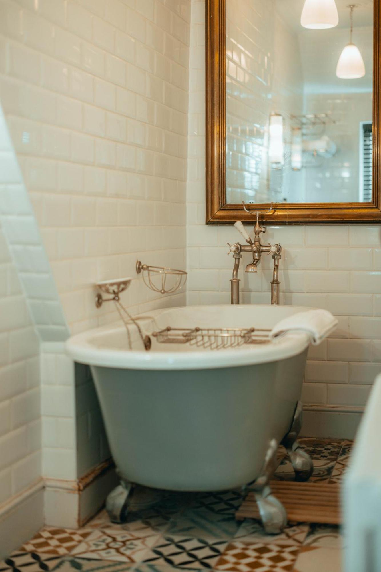 Готель The Rudloe Near Bath - Marco Pierre White Коршем Екстер'єр фото